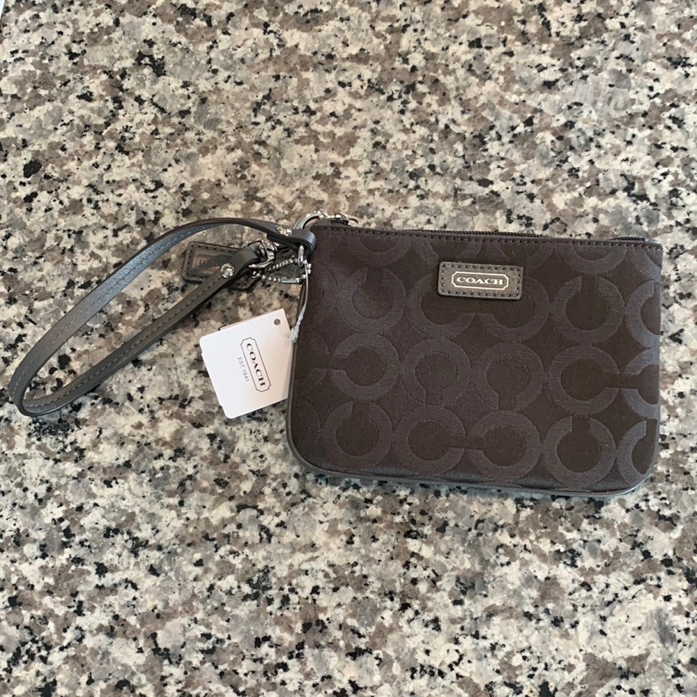 Brand new with tags coach wristlet